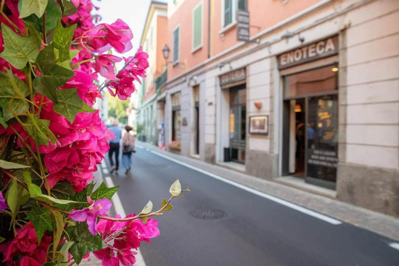 Casa Paola - Downtown Cernobbio Apartment Italy