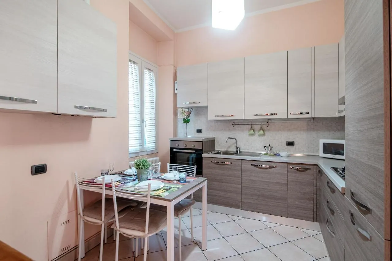 Casa Paola - Downtown Cernobbio Apartment